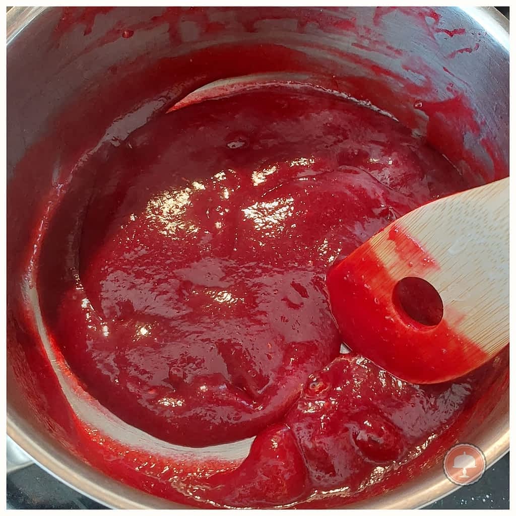 raspberry cake filling recipe
