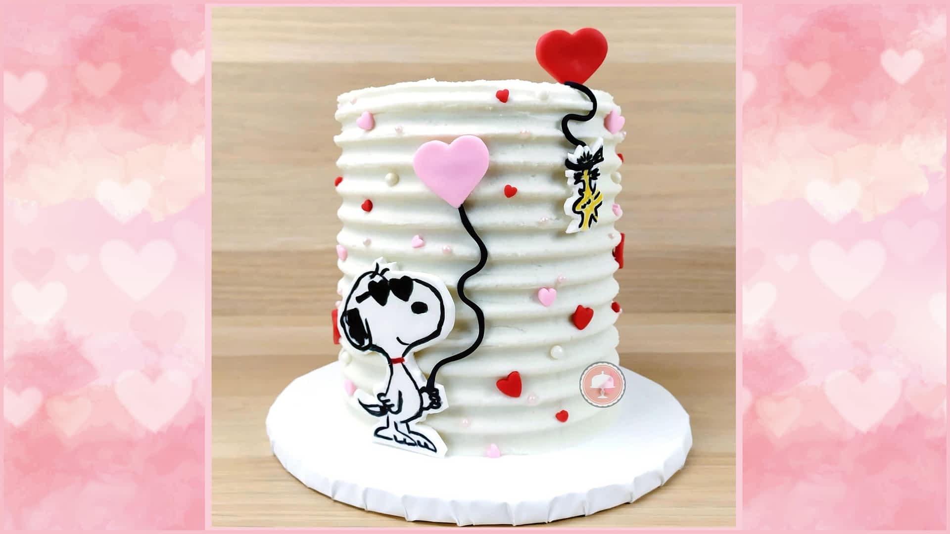 Easy Snoopy Valentine Cake Design
