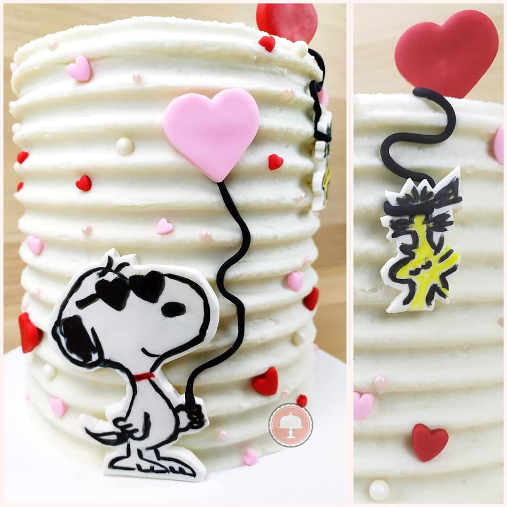 Charming Snoopy Valentine's Cake: How To - CakeLovesMe - Cake Baking Tips and Tricks, Cake Trends, Special Occasion Cakes - mini cake ideas -