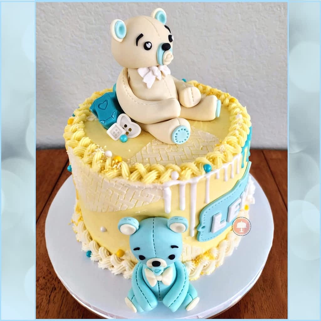 2 Adorable Baby Shower Cake Ideas - CakeLovesMe - Cake Baking Tips and Tricks - diy cake board -