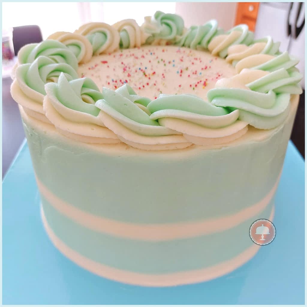 Memorable Nursing Retirement Cake - CakeLovesMe - Cake Baking Tips and Tricks, Cake Trends, Special Occasion Cakes - mini cake ideas -