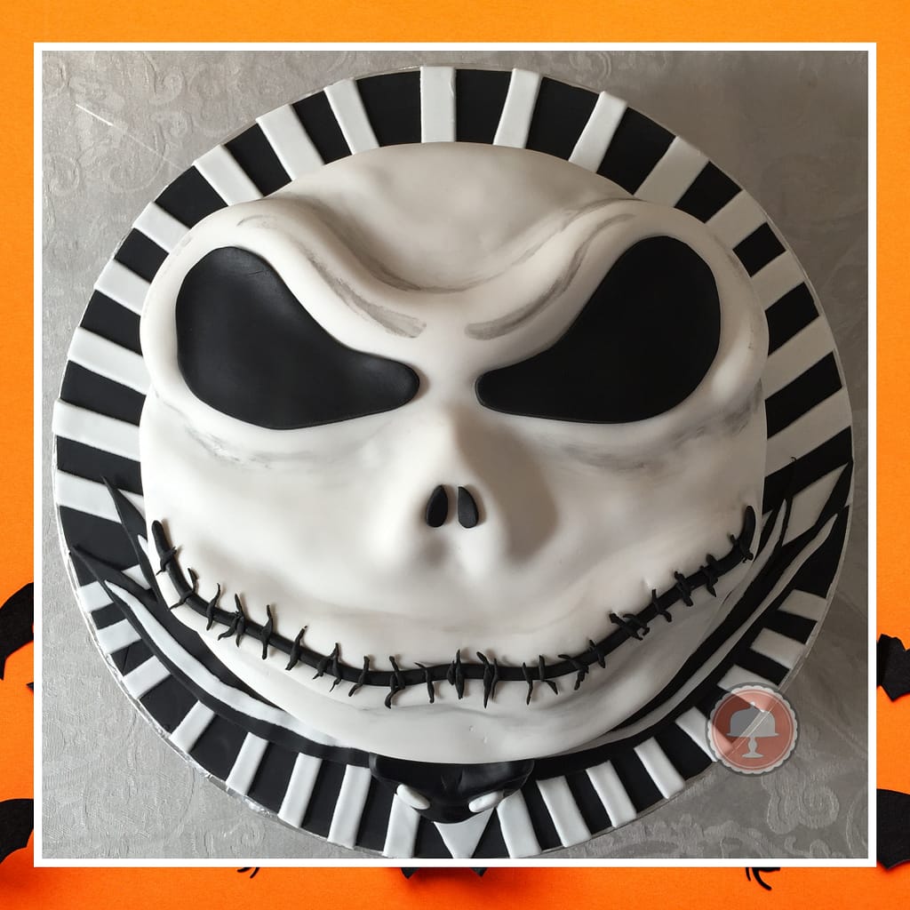 Jack Skellington Cake - Mischievous Nightmare Before Christmas Cake 10 Jack Skellington Cake - Mischievous Nightmare Before Christmas Cake - CakeLovesMe - Halloween Cakes, Fondant Cakes, New Cake Designs! - jack skellington cake - scary | spooky