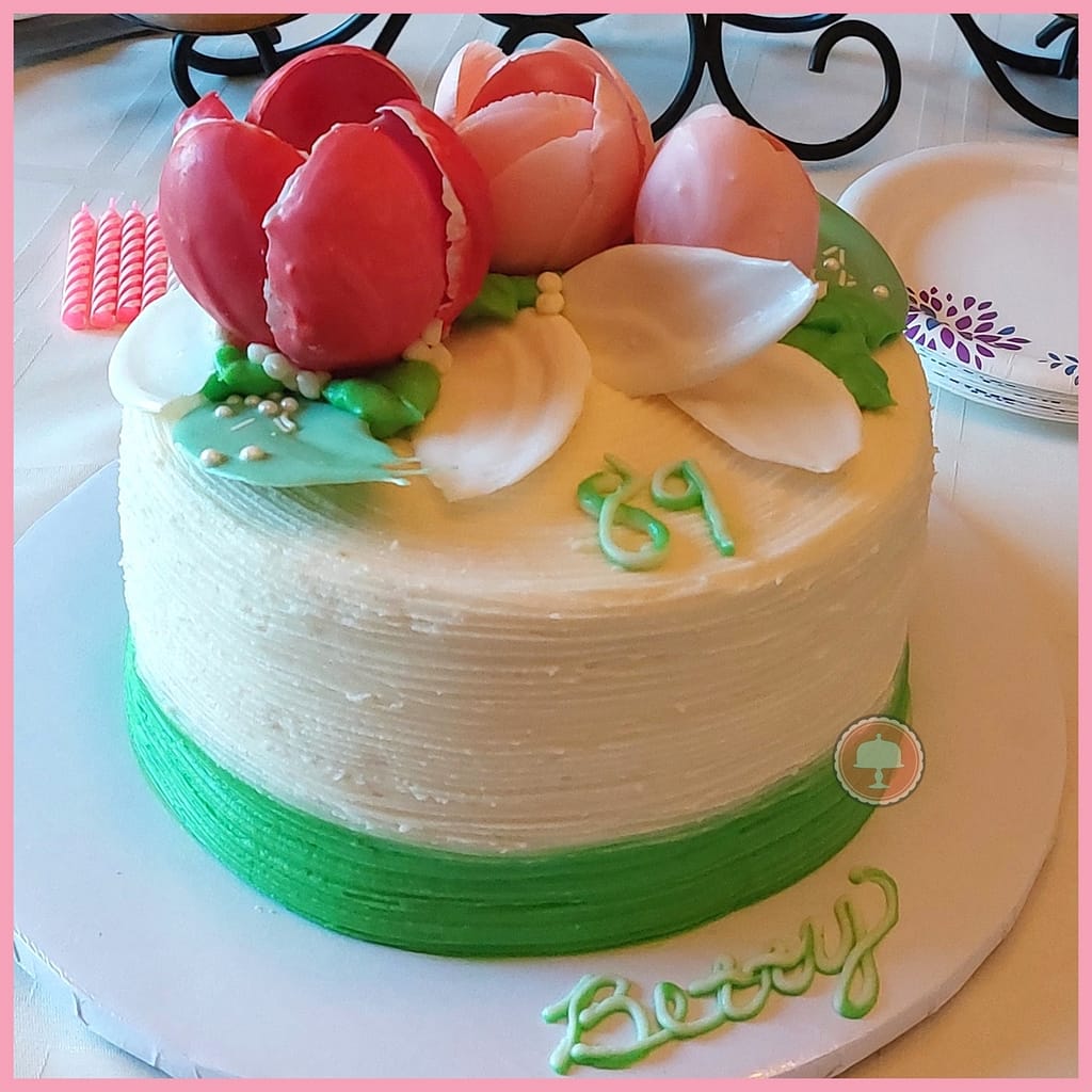 Vibrant Spring Cake Ideas - Chocolate Tulip Cakes - CakeLovesMe - Cake Baking Tips and Tricks - diy cake board -