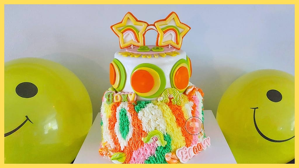 Groovy 70s Themed Cake: How To Design 2 groovy 70's themed cake designs covered in fondant and shag piping technique