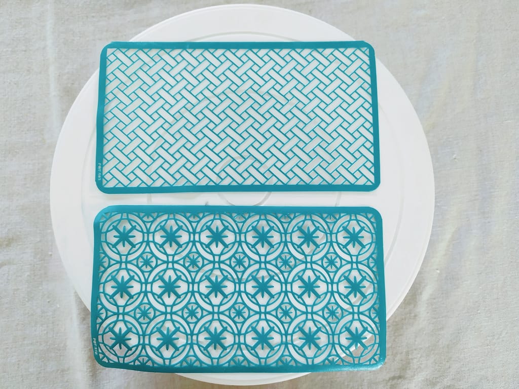 Lovely Anniversary Cake - 50th Wedding Anniversary 9 Lovely Anniversary Cake - 50th Wedding Anniversary - CakeLovesMe - New Cake Designs!, Cake Trends, Special Occasion Cakes - anniversary cake -