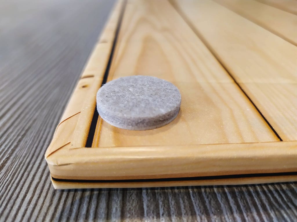 DIY Cake Board - How-To Cover Cake Boards Easily 36 DIY Cake Board - How-To Cover Cake Boards Easily - CakeLovesMe - Cake Baking Tips and Tricks - diy cake board -