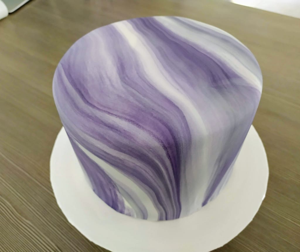 How to Create an Elegant Birthday Cake for Women 6 How to Create an Elegant Birthday Cake for Women - CakeLovesMe - Fondant Cakes, Birthday Cakes - elegant birthday cake -