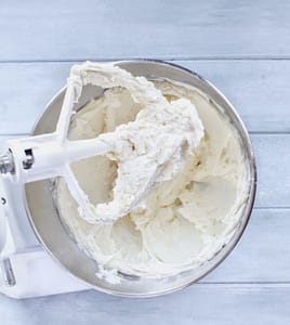 Top 15 Baking Tools - Must Have Essentials for Every Baker 9 Top 15 Baking Tools - Must Have Essentials for Every Baker - CakeLovesMe - New Cake Designs!, Cake Baking Tips and Tricks - baking tools -
