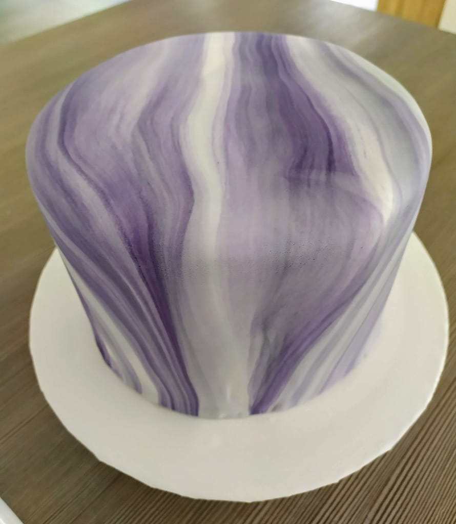 How to Create an Elegant Birthday Cake for Women 4 How to Create an Elegant Birthday Cake for Women - CakeLovesMe - Fondant Cakes, Birthday Cakes - elegant birthday cake -