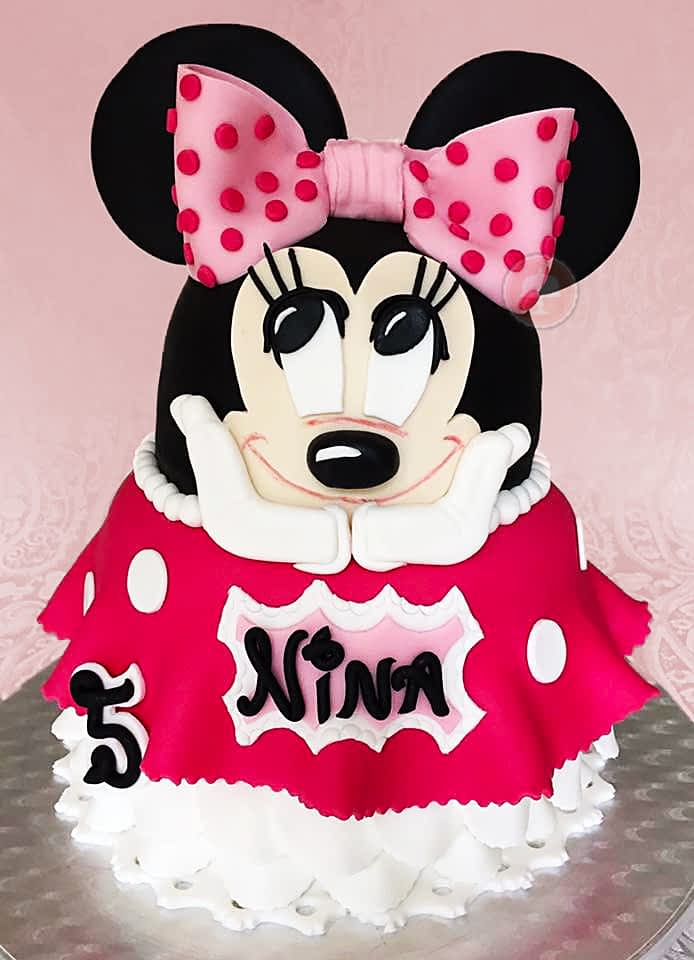 Best Minnie Mouse Cake Idea: How To Design Birthday Cake - CakeLovesMe - Character Cakes - snoopy valentine - Character Cakes