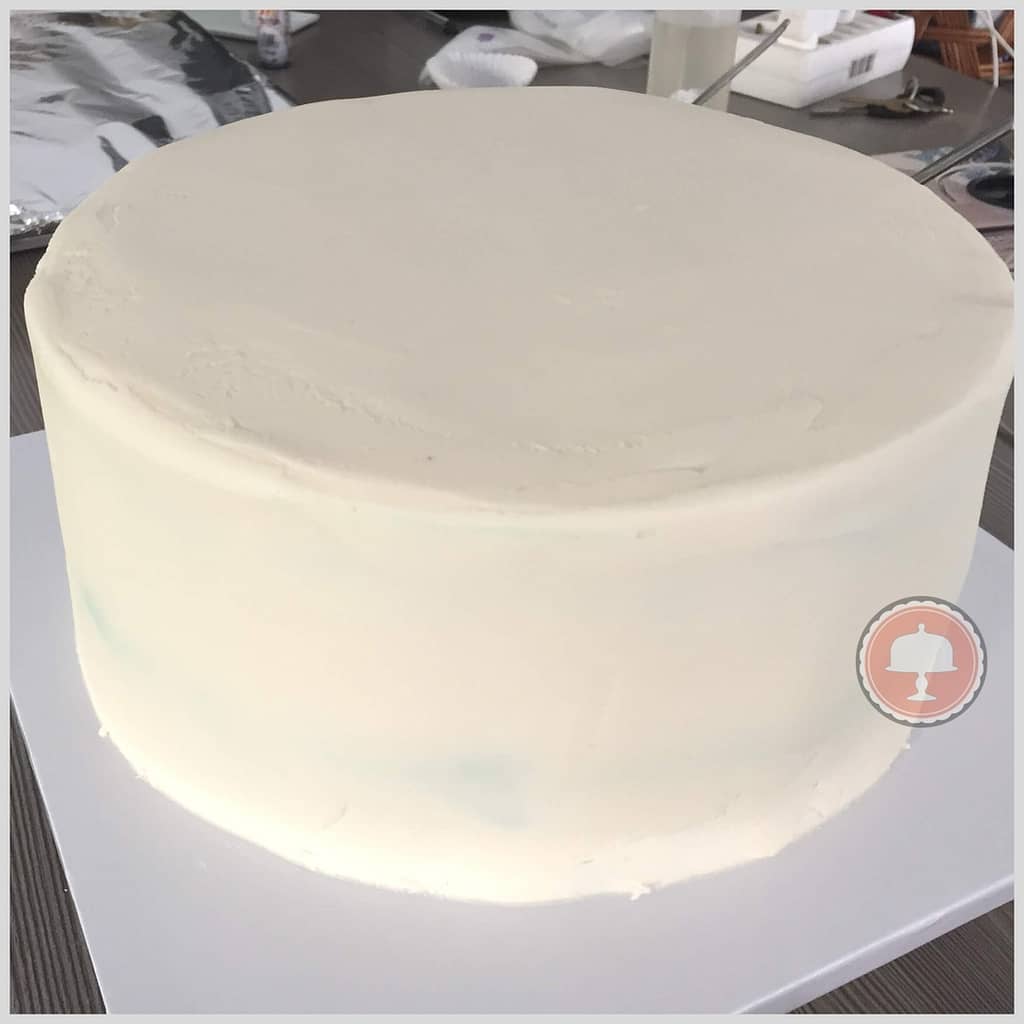 Top 15 Cake Decorating Tools - Must Have Essentials - CakeLovesMe - New!, Cake Baking Tips and Tricks - cake decorating tools - cake decorating tools | must have essentials