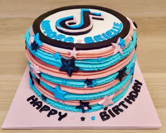 DIY Cake Board - How-To Cover Cake Boards Easily 8 tik tok birthday cake